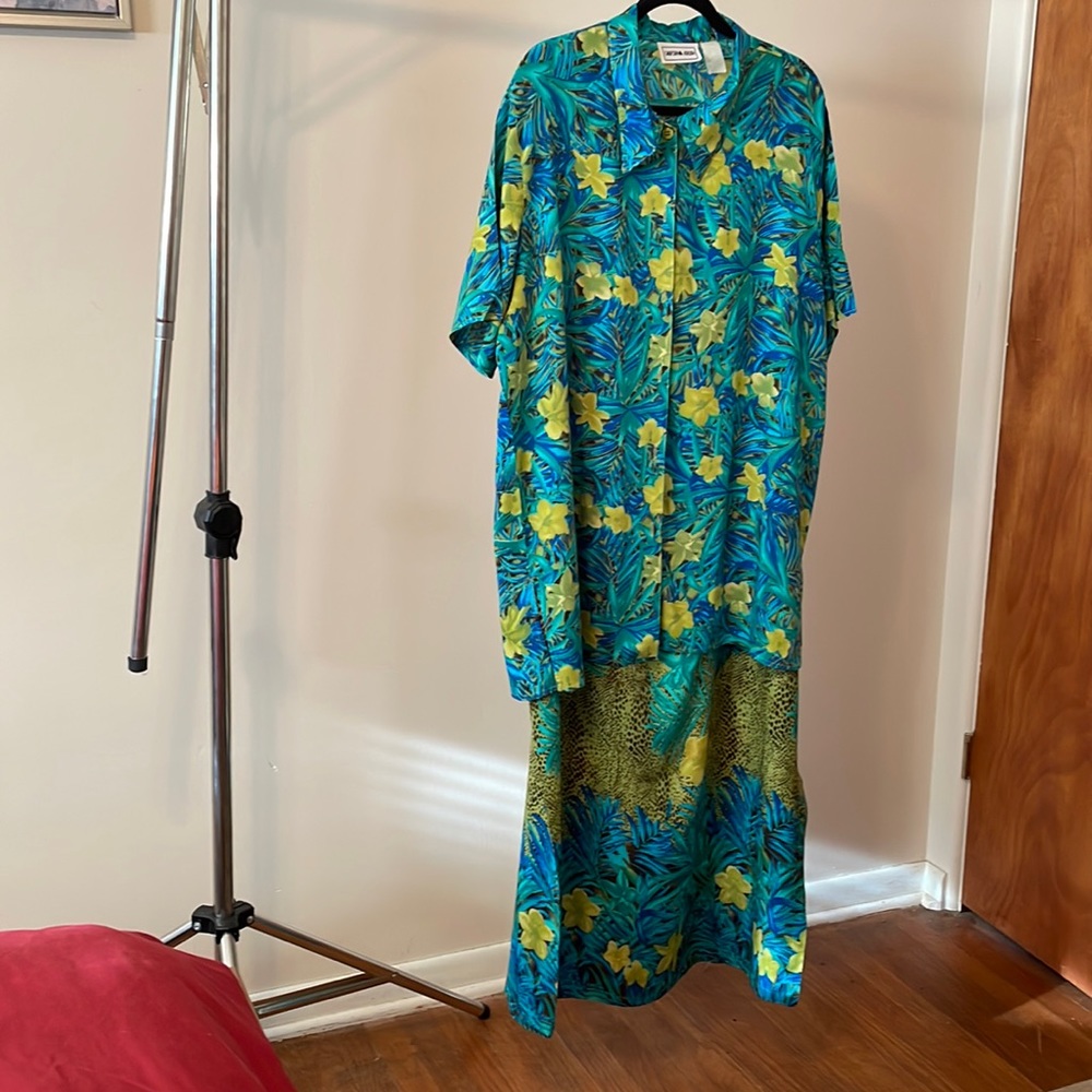 California Krush Vintage Floral 2pcs Plus Size Dress Set 1X